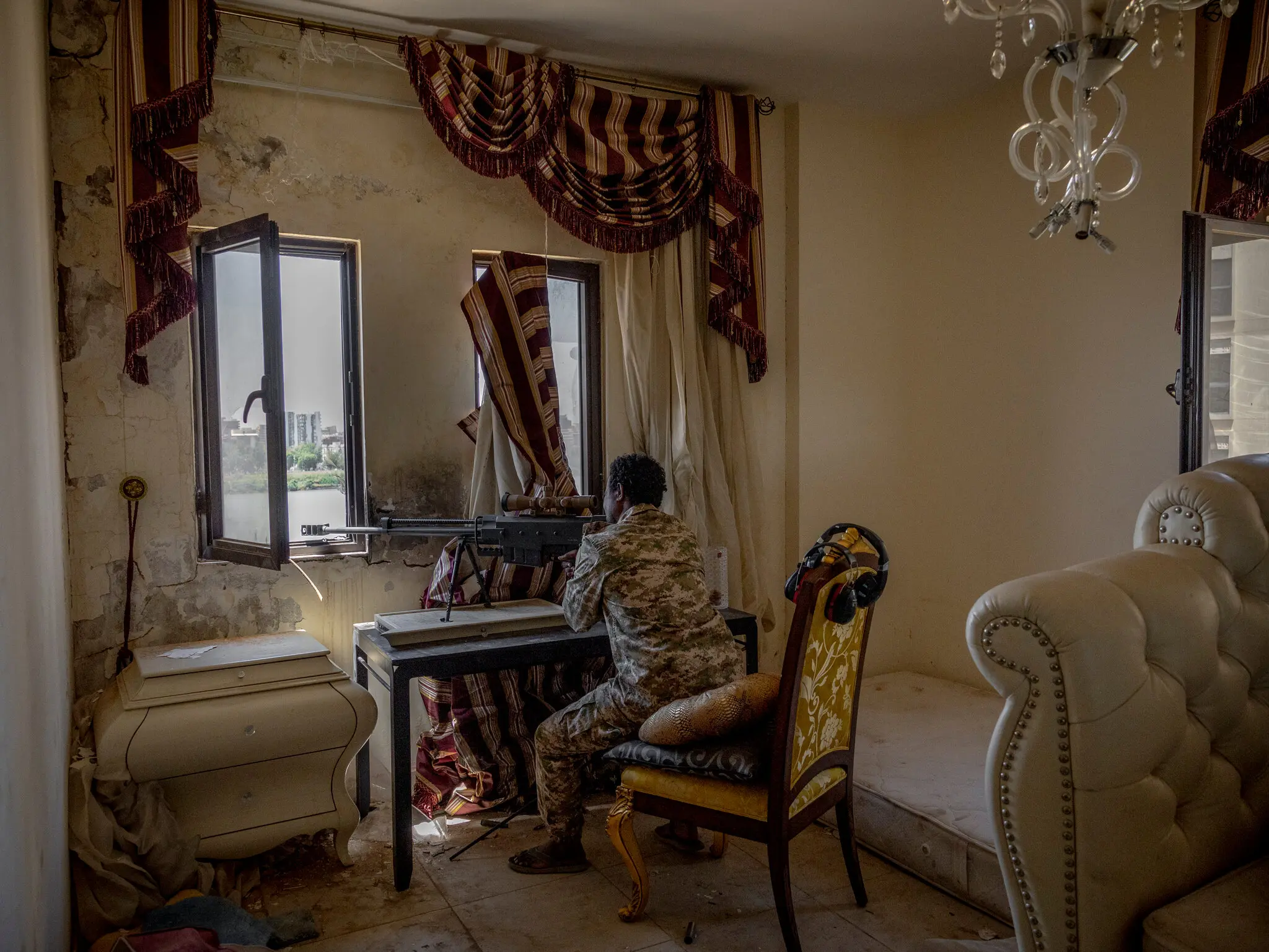 Гніздо снайпера: Відзнаки війни в серці Судану